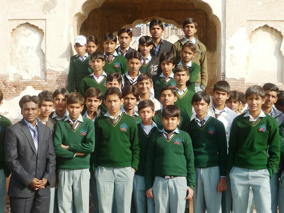 HPSC Students Visited Shalimar Gardens Lahore